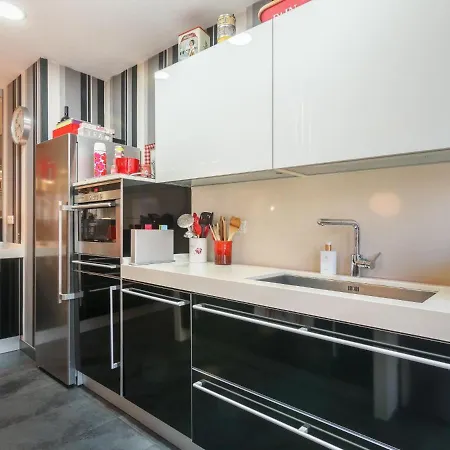 Апартаменты Apartamento De Diseno Con Parking Бильбао