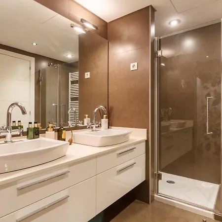 Apartamento De Diseno Con Parking Апартаменты Бильбао